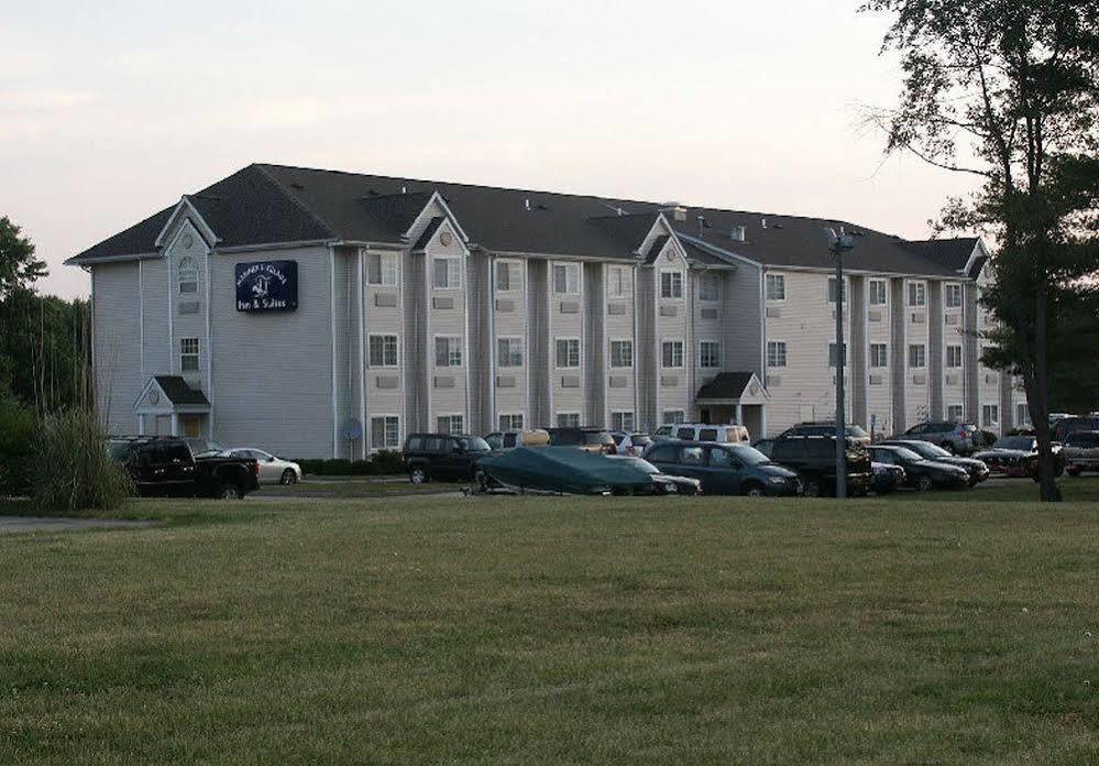 Mariner'S Village Resort Carlyle Luaran gambar