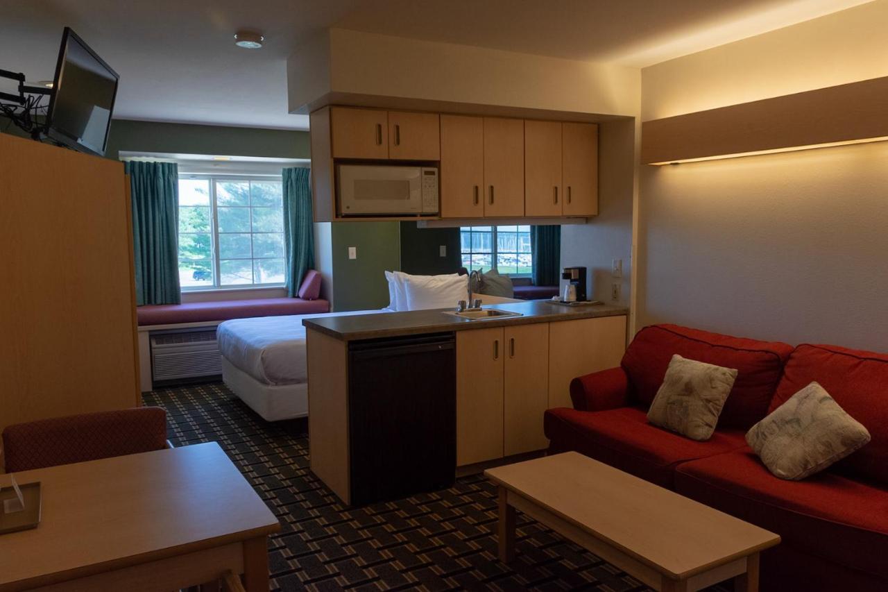 Mariner'S Village Resort Carlyle Luaran gambar